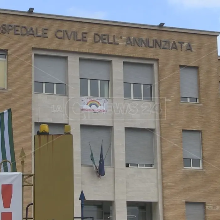 Ospedale Cosenza, contagi in aumento tra i sanitari: la denuncia dell'Associazione NOI