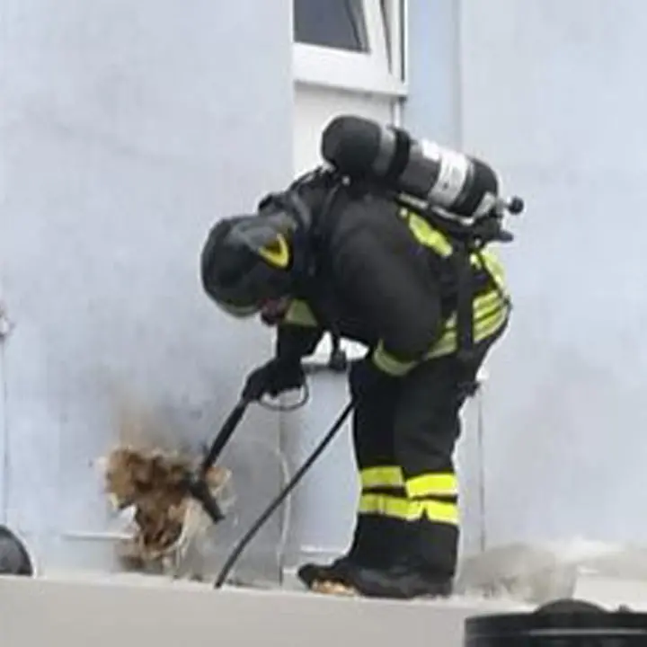 Crotone, principio di incendio all'ospedale: nessun ferito