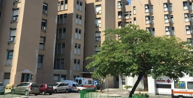 Rossano: due pazienti positivi al pronto soccorso, reparto Covid saturo e personale in affanno