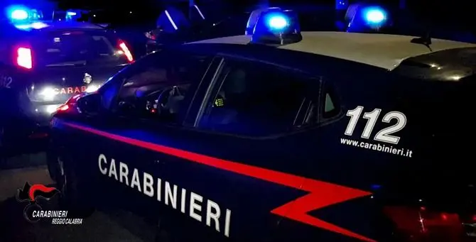 Padova, uccide i due figli adolescenti e si toglie la vita