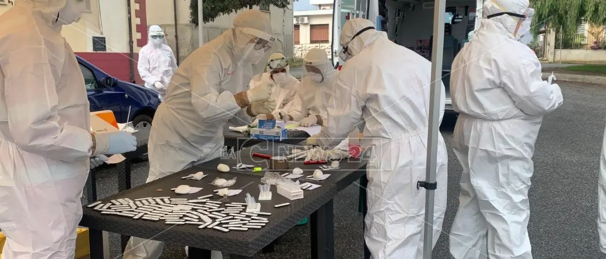 Coronavirus Vibo, a Zungri 23 positivi al test rapido: predisposto il tampone