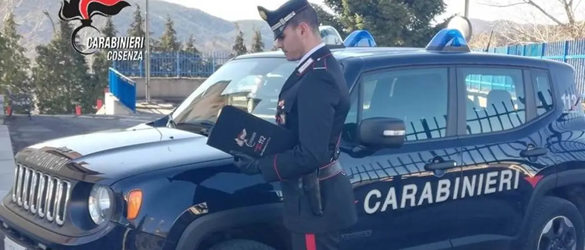 San Giovanni in Fiore, lesioni aggravate: arrestati padre e figlio