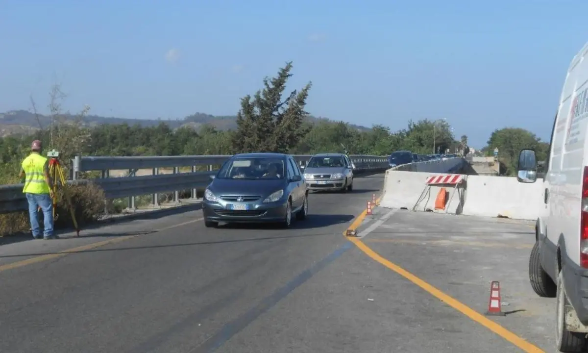 Locride, a due anni dal crollo domani riaprirà al traffico il ponte Allaro