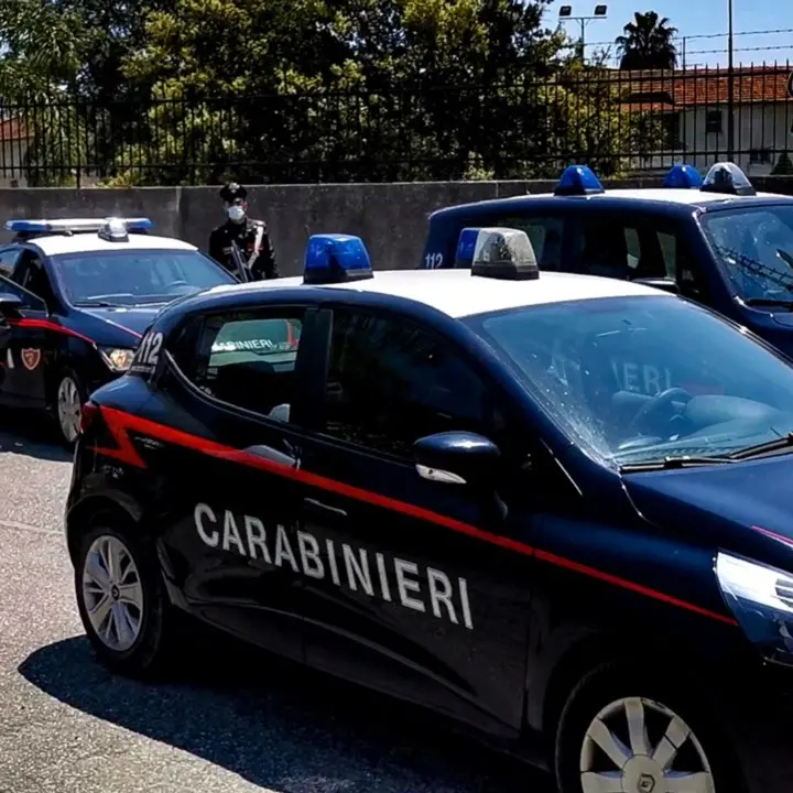 Al bar o all’autolavaggio anziché a lavoro: scoperti 5 furbetti del cartellino all’Inps di Caulonia