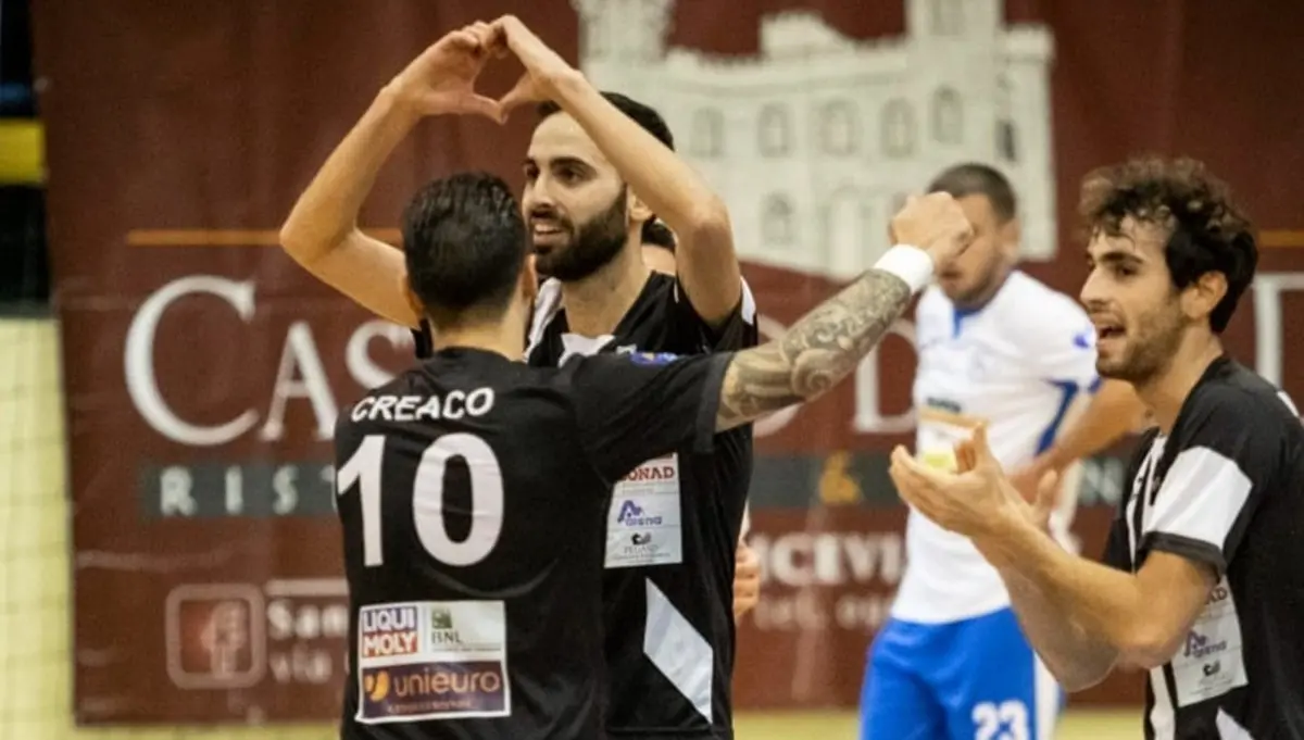 Serie A2 Futsal, il Polistena conquista il derby contro il Cosenza: finisce 6-3