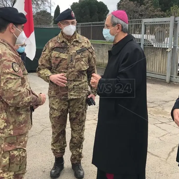 Coronavirus, a Cosenza la benedizione dell'arcivescovo all'ospedale militare