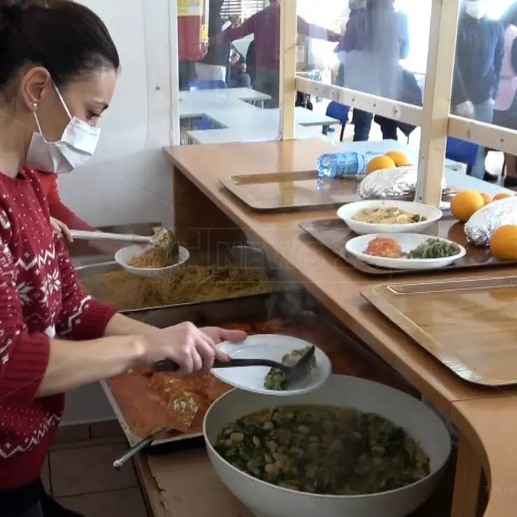 Lamezia, nei locali della Caritas il pranzo della Vigilia per i più fragili