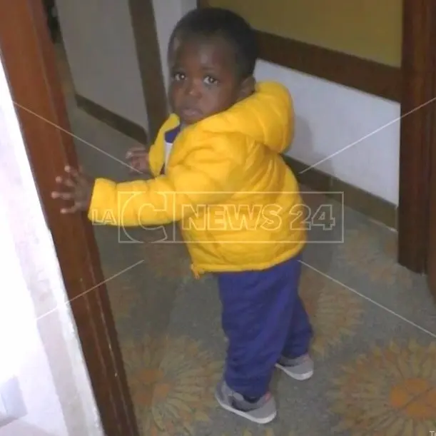 Badolato, paese d'accoglienza per il piccolo Jamba e la sua famiglia