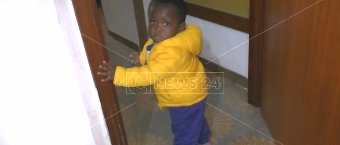 Badolato, paese d'accoglienza per il piccolo Jamba e la sua famiglia