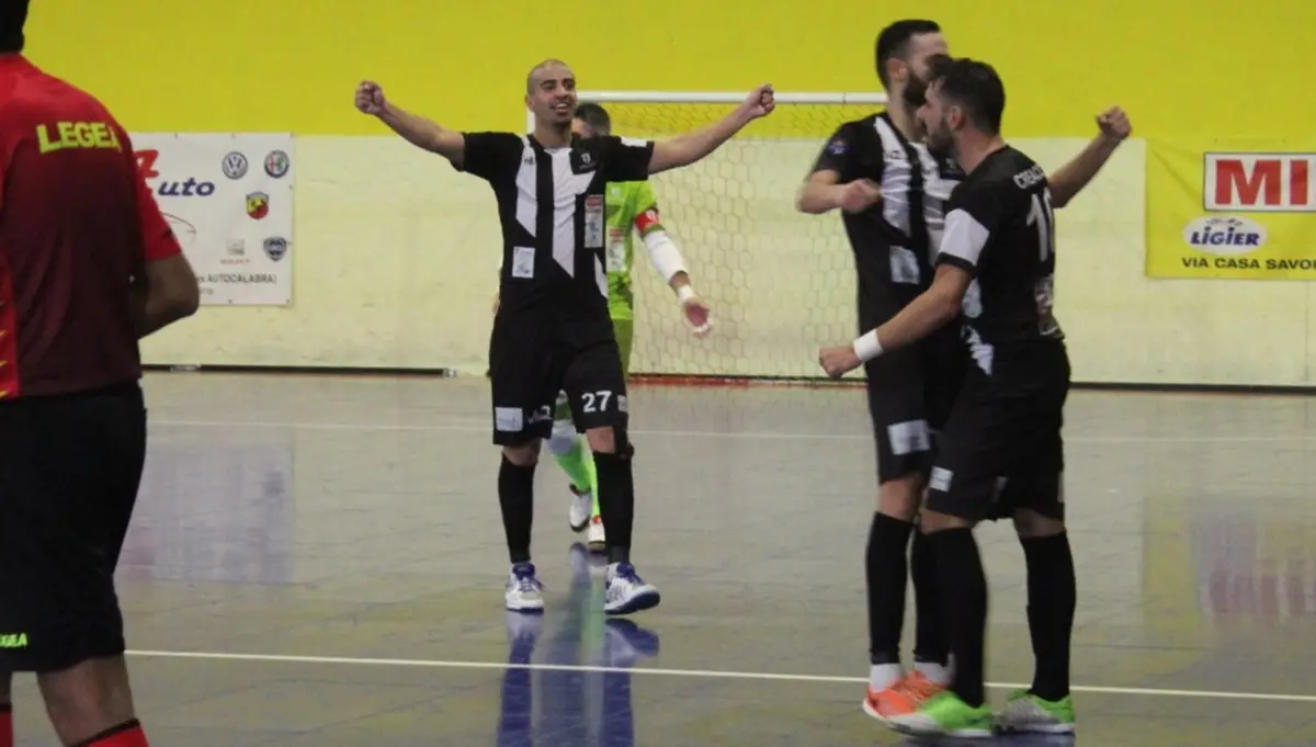 Serie A2 Futsal, il Polistena vince 6-2 il recupero contro il Taranto
