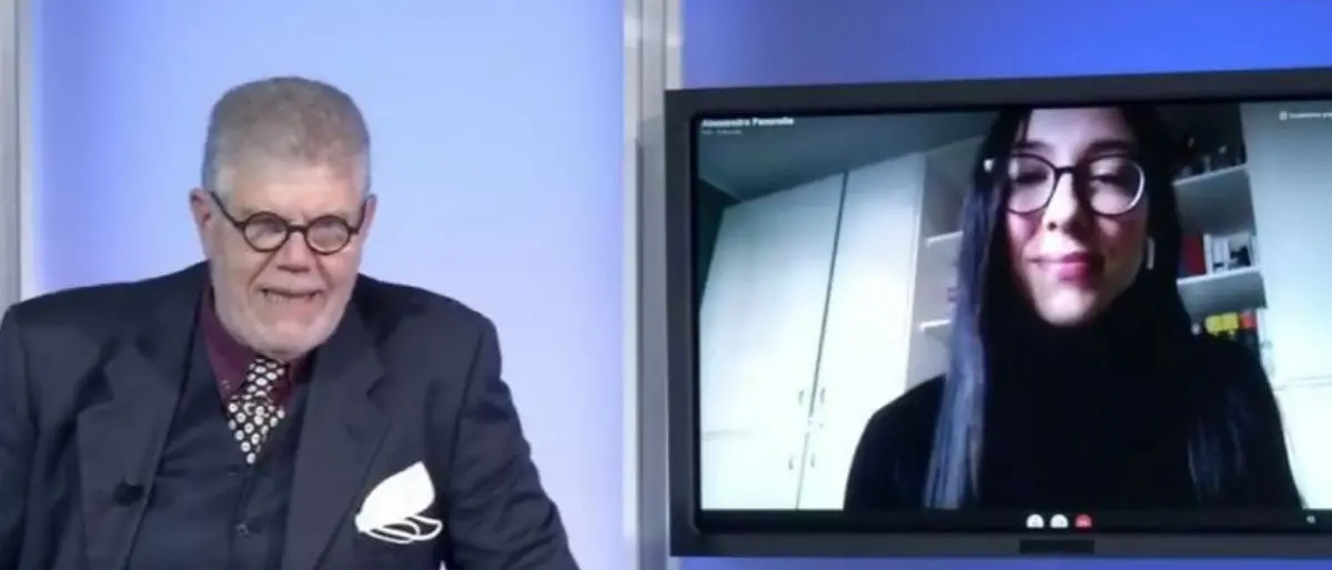 Alessandra, tra i più giovani medici calabresi a essere vaccinati: «Orgogliosa»