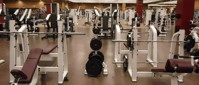 Palestre, cinema e teatri: riaperture a rischio. Il governo deciderà dopo l’Epifania