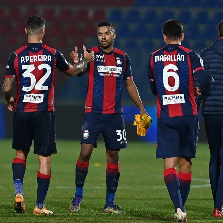 Crotone, un anno di grandi emozioni vissute nel segno di Simy e Messias
