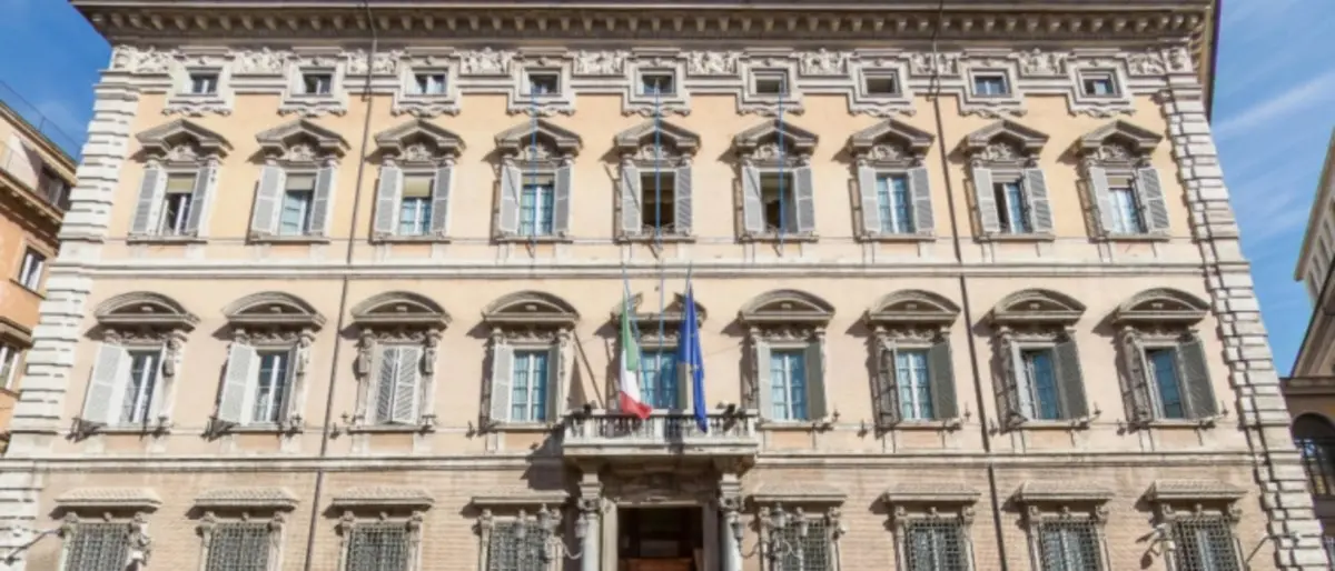 Sanità, il decreto Calabria bis è legge: il Governo pone la fiducia e il Senato vota a favore