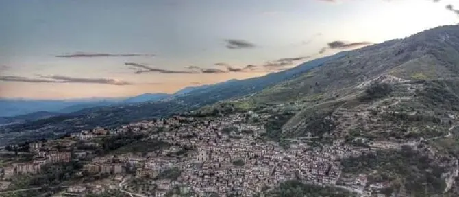 Riaperta la cattedrale di Lungro, era chiusa per la positività del sacerdote