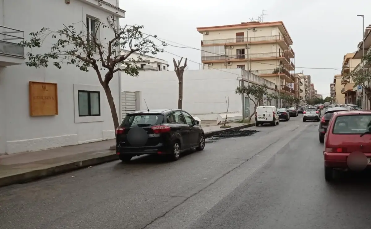 Corigliano Rossano, data alle fiamme l’auto di un giovane imprenditore