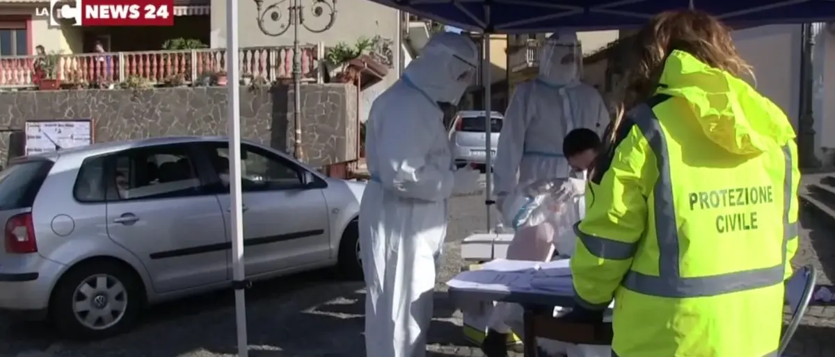 Covid Vibo, si allarga il focolaio di Piscopio: sale a 294 il numero di positivi