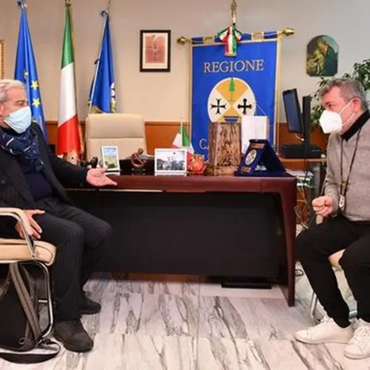 Sanità, ecco l'elenco dei nuovi commissari indicati da Longo e trasmesso a Spirlì: i nomi