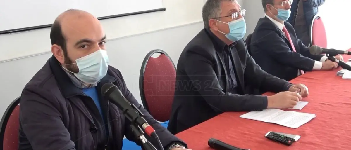 Lamezia, i Cinquestelle ricorrono al Consiglio di Stato: «Al voto in tutte le sezioni»