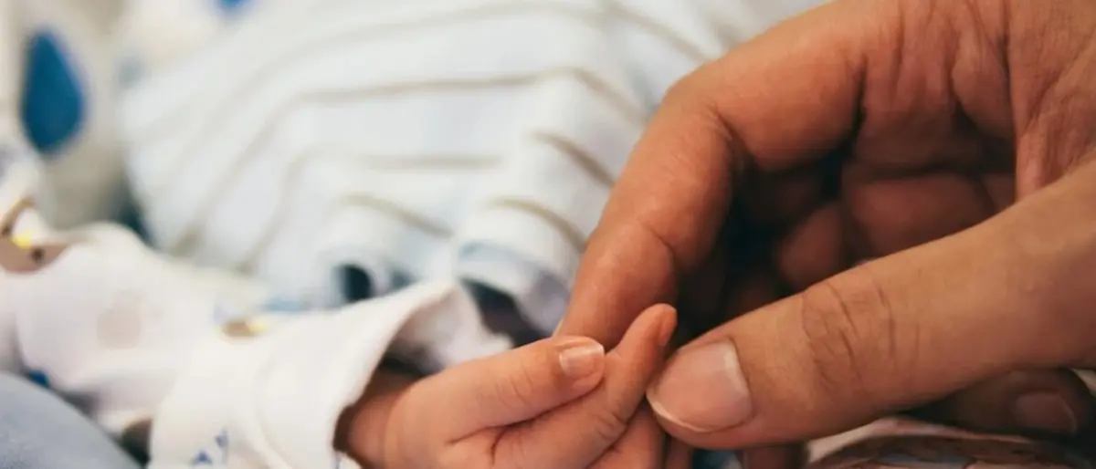 Anche Crotone ha il suo primo nato del 2021: festa per il piccolo Christian