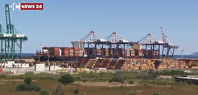 Porto di Gioia Tauro, avviata gara pubblica per bacino di carenaggio