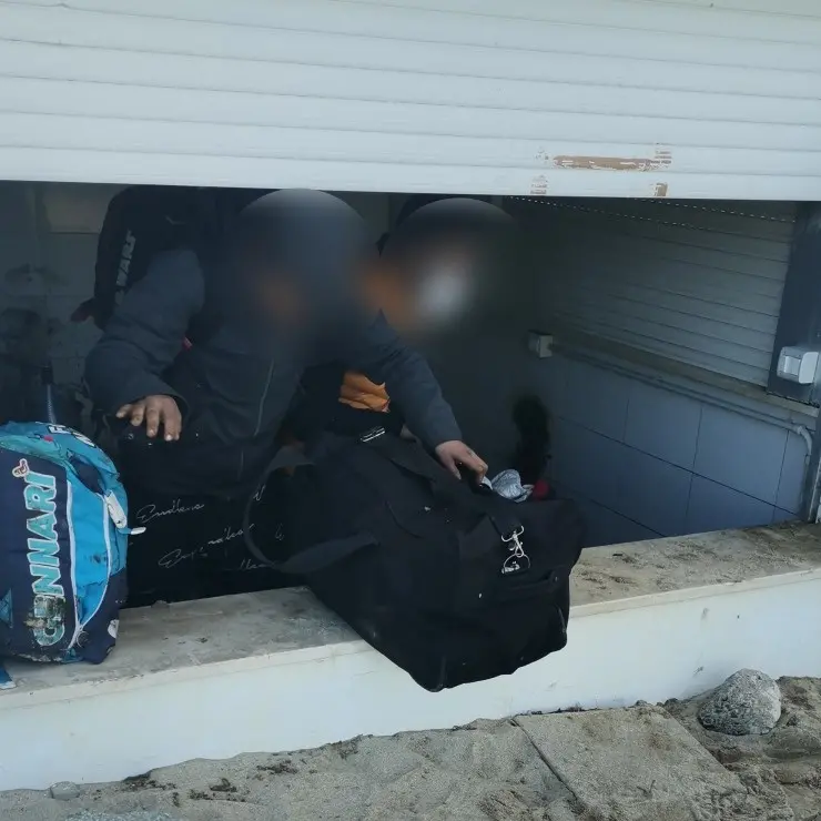 Corigliano-Rossano, i lidi balneari sotto sequestro occupati abusivamente