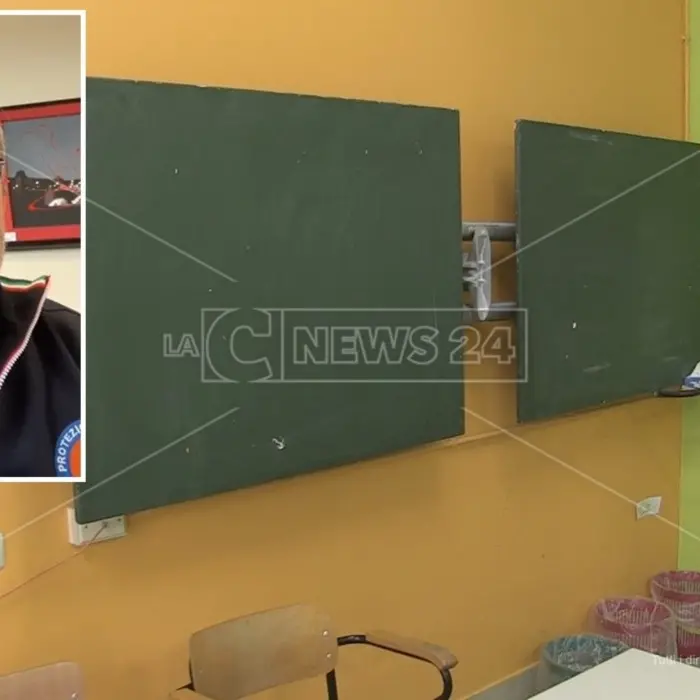 Scuole Calabria, Spirlì: «Scandalizzato dai genitori che sono ricorsi al Tar per riaprirle»