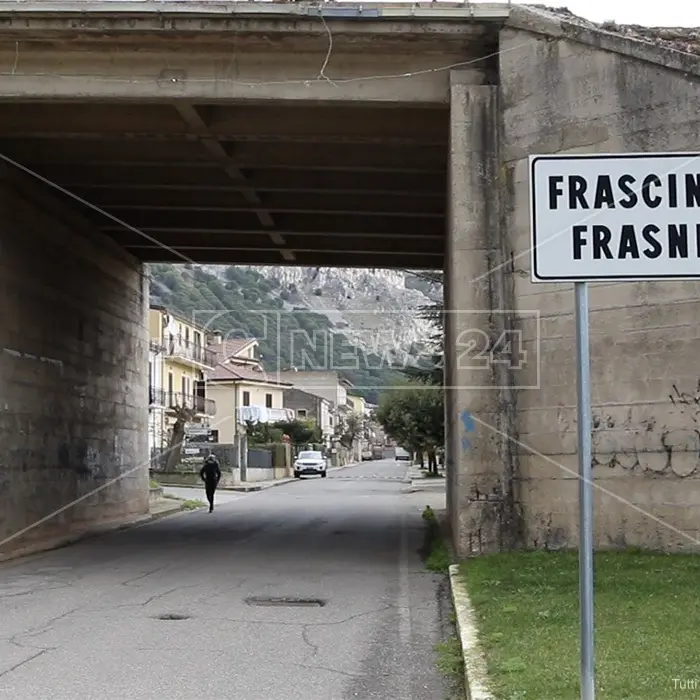 Frascineto, 31 casi in sei giorni: «Zona rossa decisione sofferta ma inevitabile»