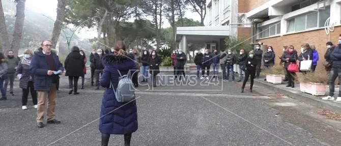 Terme Luigiane, protestano i dipendenti: temono tagli ai posti di lavoro