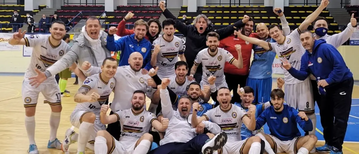 Serie A2 Futsal, nell'undicesima giornata spettacolo tra Polistena e Napoli: vincono 7-6 i campani