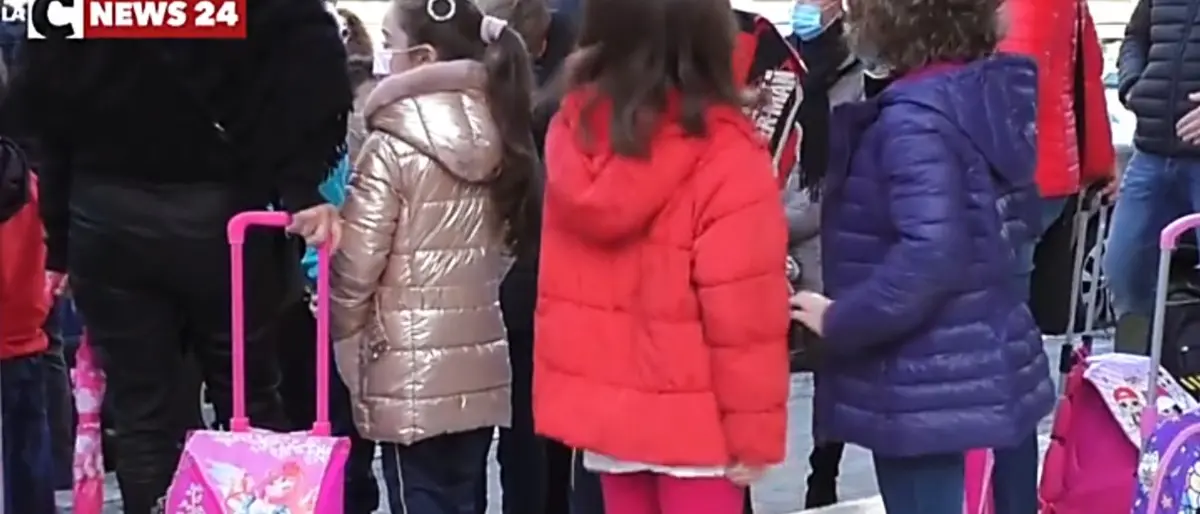 Covid, anche a Vibo Valentia scuole chiuse: ordinanza del sindaco