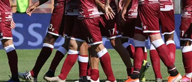 Reggina, la società smentisce crisi e contagi da Covid: la nota