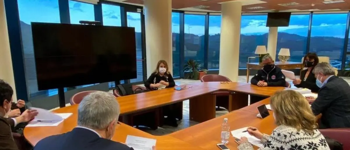 Sanità, la Regione affianca al commissario Longo 130 unità di personale