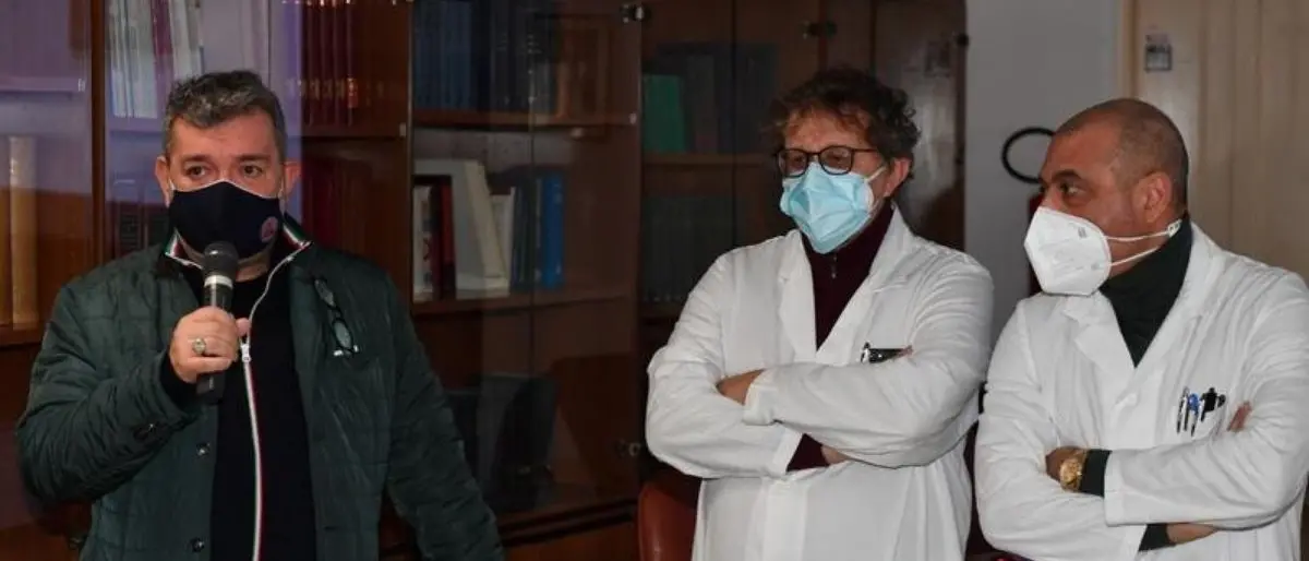 Reggio Calabria, Spirlì in visita al Gom: «Grande eccellenza, ma con carenza di personale»