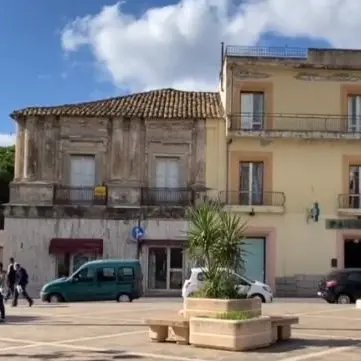 Covid, a Bovalino un morto e casi in aumento: i contagiati salgono a quota 110