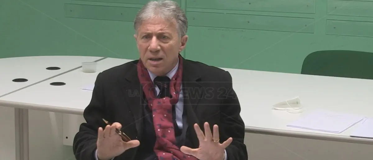 Covid Cosenza, commissario Asp La Regina: «Vaccini e poi servizi sanitari di qualità»