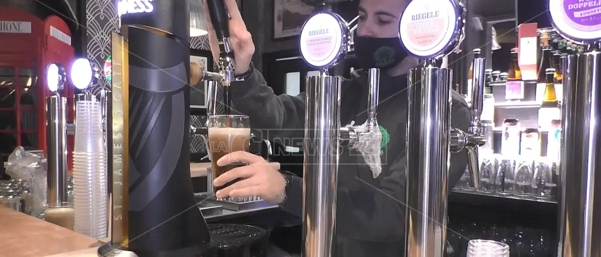 Ristoranti e bar aperti per protesta anche in Calabria: «Non siamo irresponsabili»