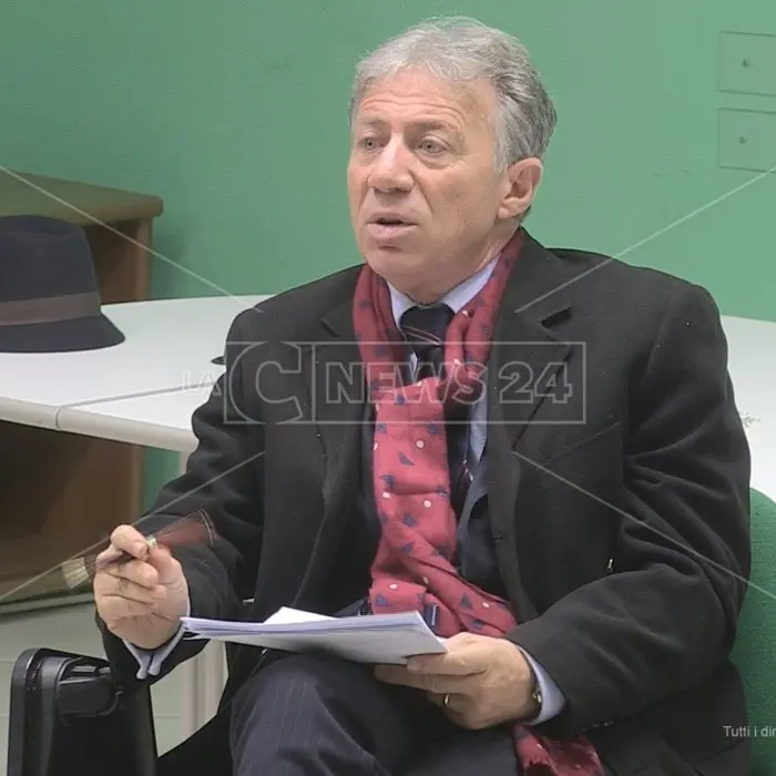 Asp Cosenza, dirigenti a rapporto da La Regina: la grana dei bilanci sospesi va risolta in fretta