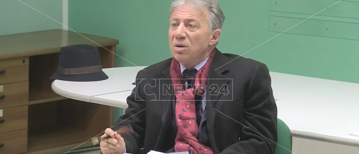 Asp Cosenza, dirigenti a rapporto da La Regina: la grana dei bilanci sospesi va risolta in fretta