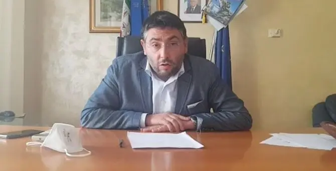 Chi è Giuseppe Idà, il sindaco di Rosarno arrestato per voti in cambio di nomine e favori ai clan