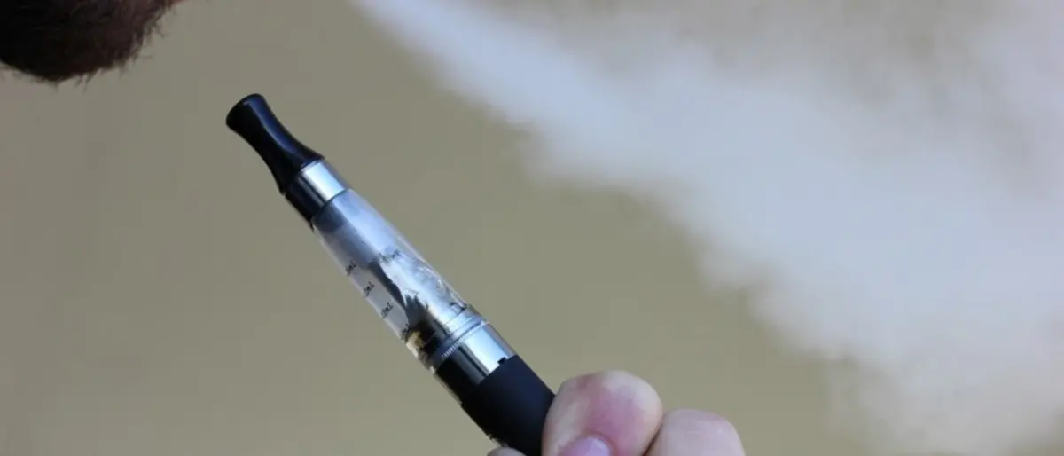 La sigaretta elettronica esplode, 36enne finisce in ospedale