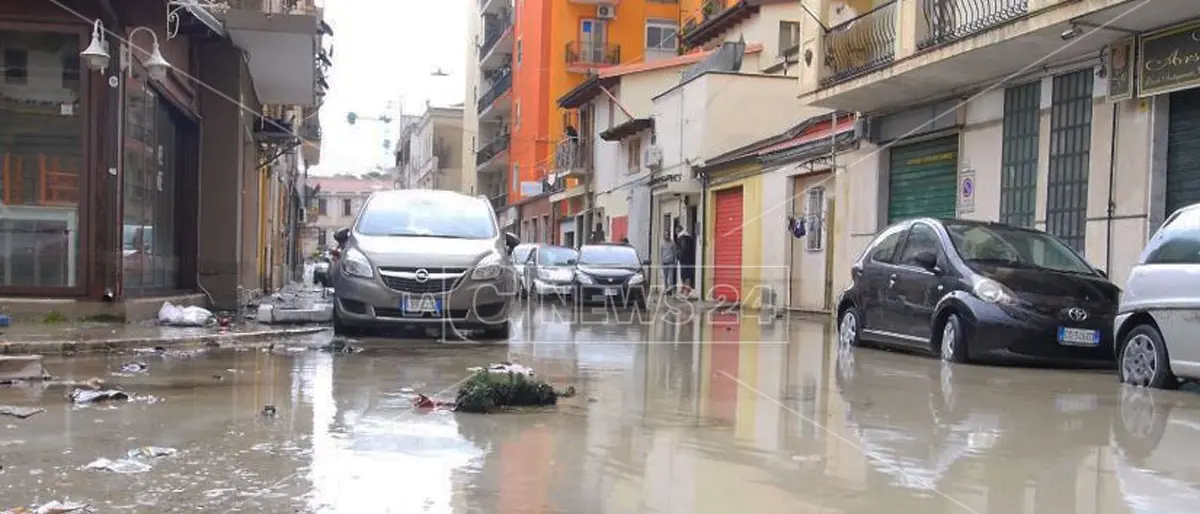 Alluvione Crotone, Sculco: «Dalla Regione 6 milioni per risanare il territorio»