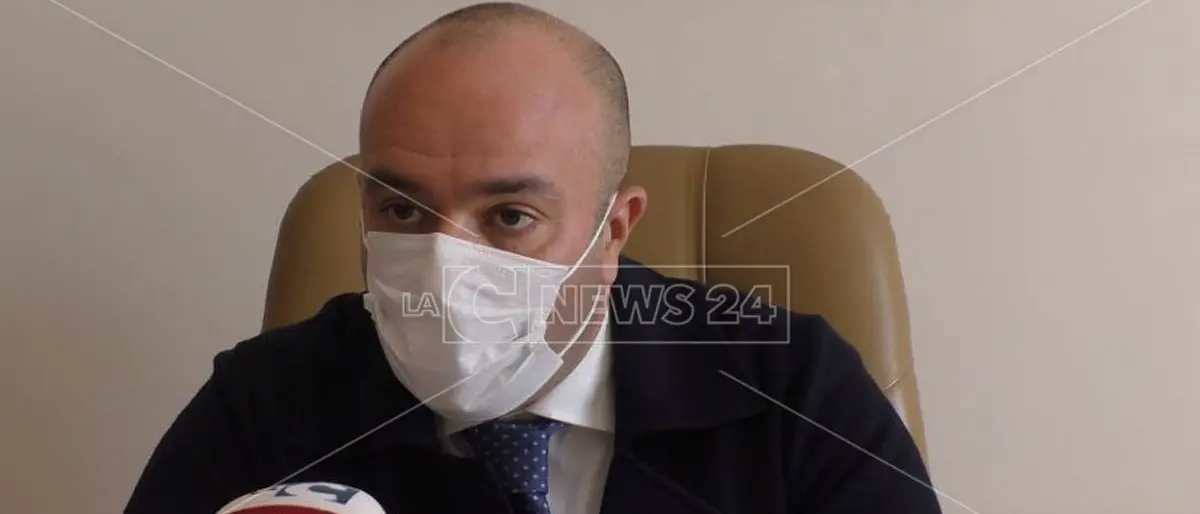 Ragazzino pestato e umiliato a Crotone, il legale: «Video in rete per celebrare il branco»