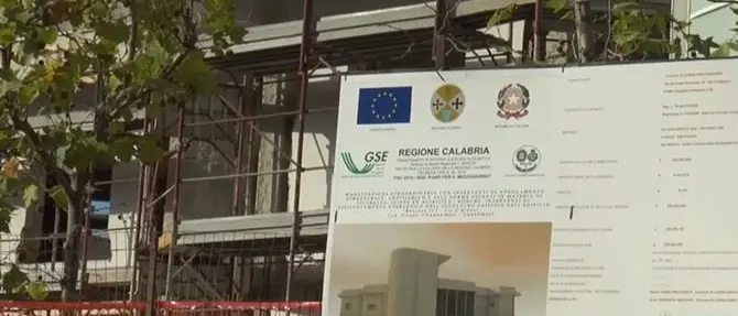 Scuola, a Corigliano-Rossano si rientra in presenza: tante però le assenze