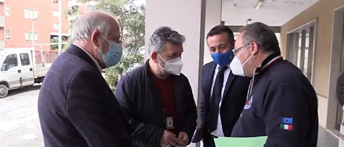 Catanzaro: «Presto i primi 40 posti Covid a Villa Bianca», l’annuncio di Spirlì