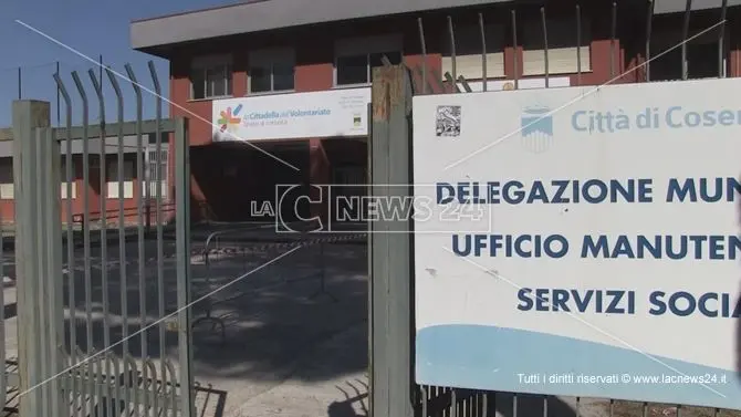 Caos buoni spesa a Cosenza, il Welfare: «Da Lo Gullo dichiarazioni inaudite. Non abbiamo colpe»