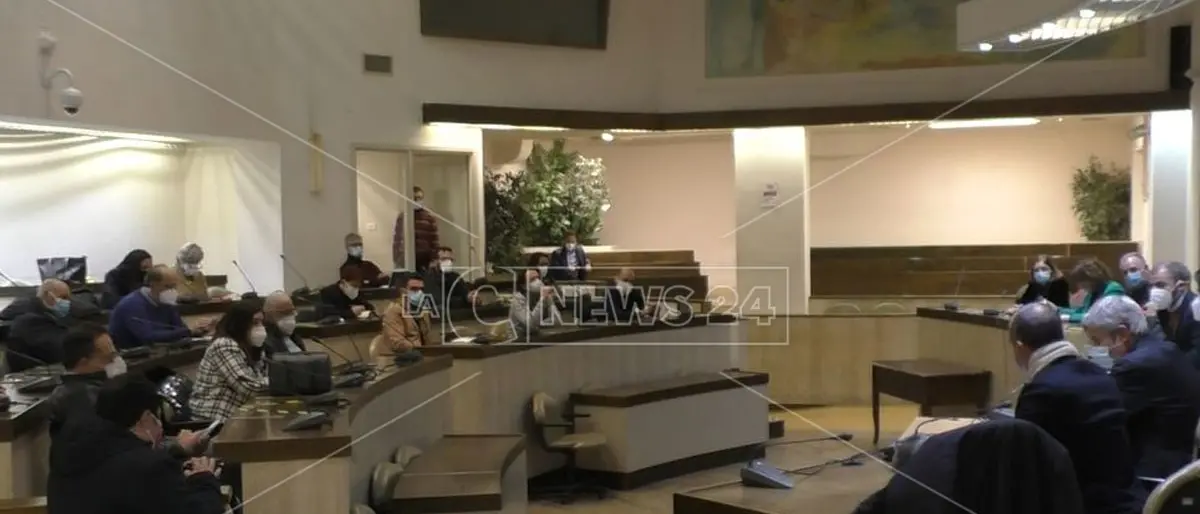 Crisi call center Abramo, sindacati: «Continueremo a vigilare»