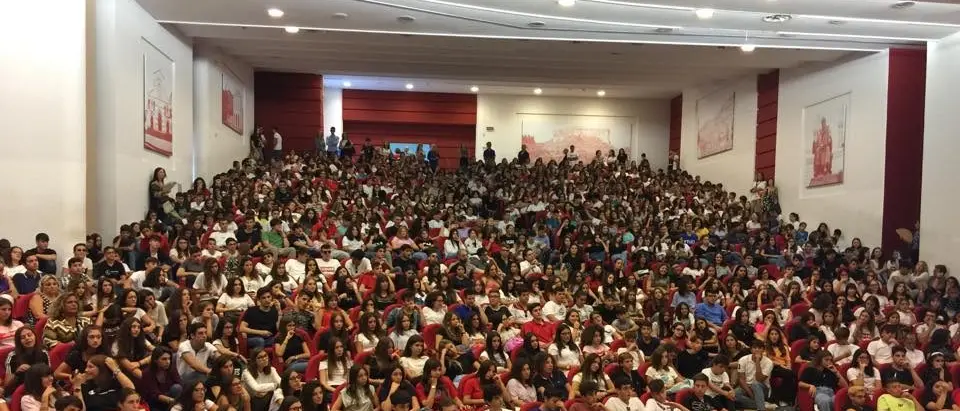 «Contagi tra gli studenti, caos se riapriamo». L’allarme del preside del liceo Telesio di Cosenza