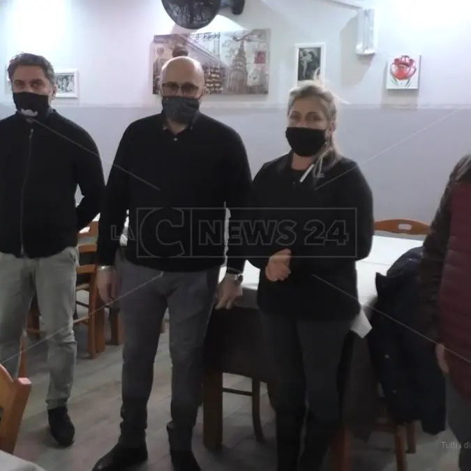 Covid, ristoranti in ginocchio: «Ci stanno portano alla fame. Gli aiuti non bastano»