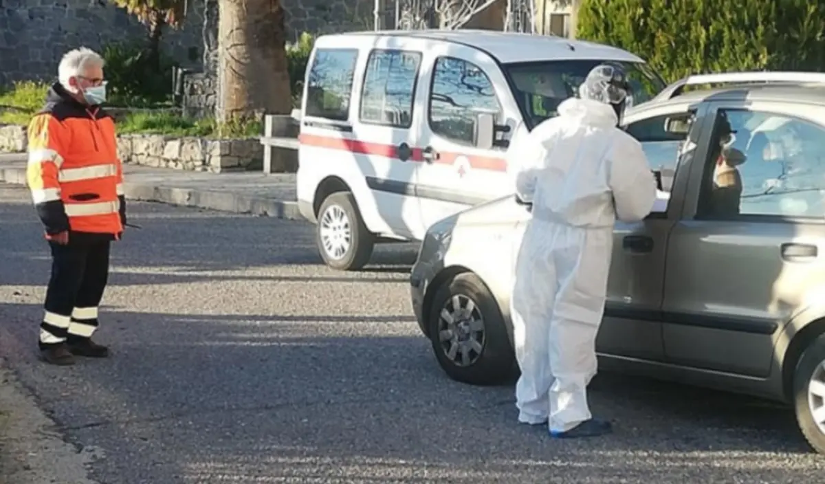 Covid, contagi in calo: Altomonte da domani fuori dalla zona rossa